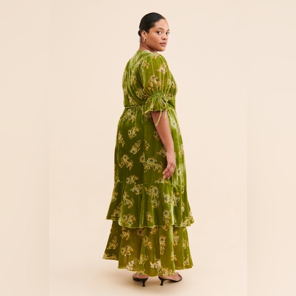 Hutch Velvet Dress Green - Picture 4 of 6